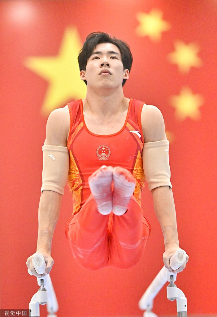 包含体操选手夺金囊括多项项目，战绩高调的词条