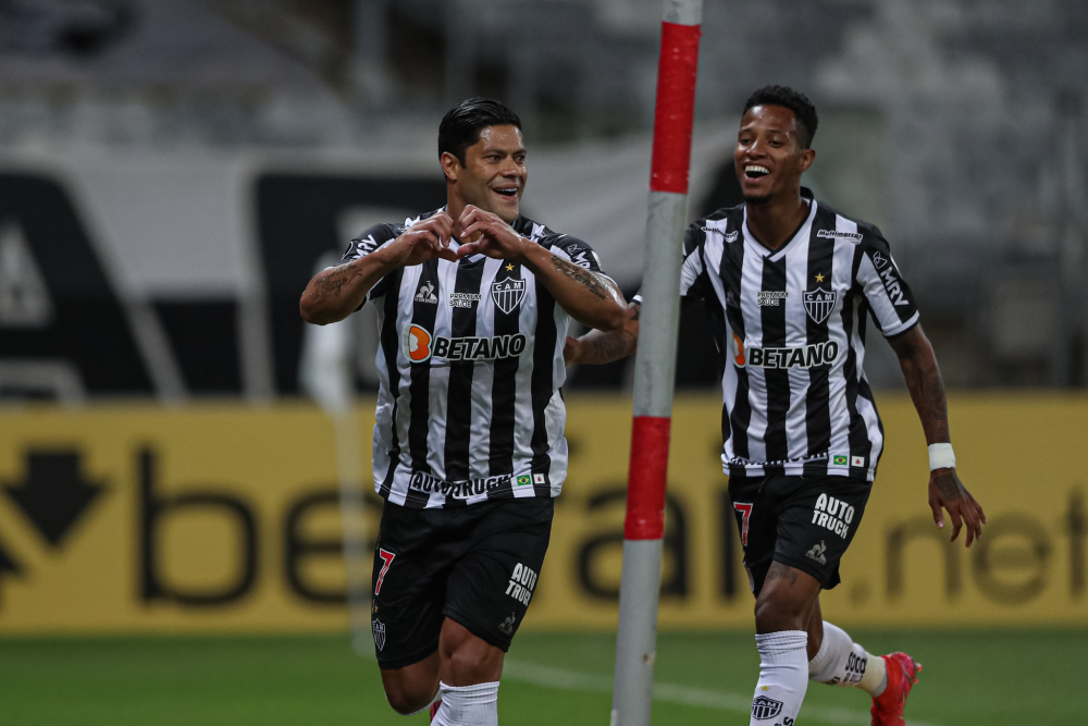 鹿特丹客场告捷领跑积分榜胜利助推