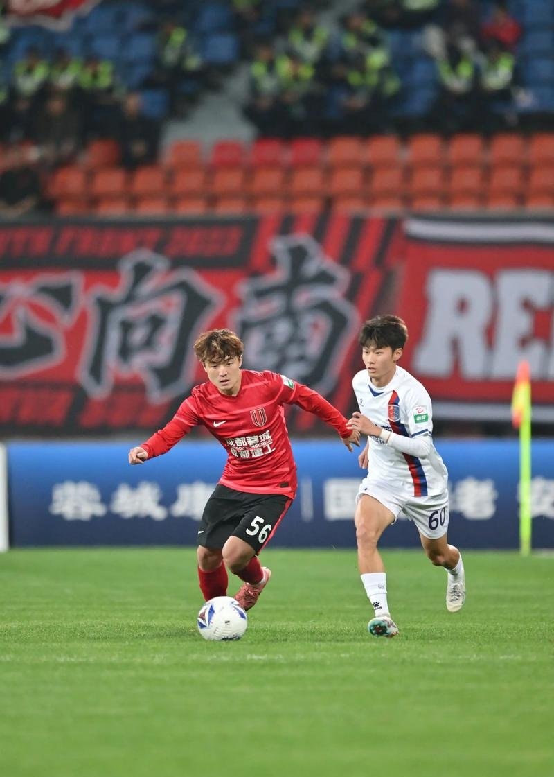 关于战术磨合不顺,球队迎来困难期的信息 关于战术磨合不顺,球队迎来困难期的信息